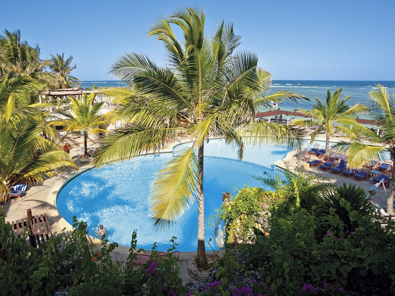 Kenya — safari și plajă Mombasa/Revelion
